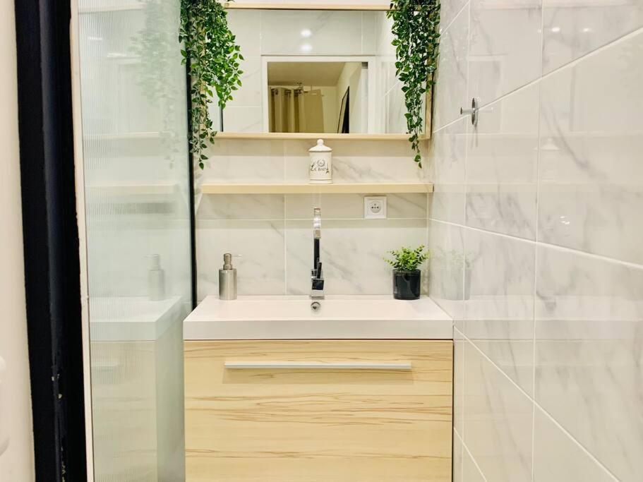 Appartement T2 Ideal Pour Familles Ou Sejour D Affaire Argenteuil Exteriör bild